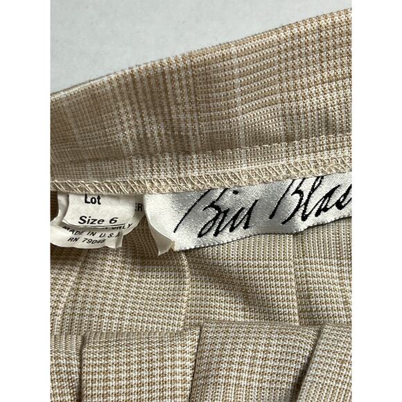 Vintage‎ Women's Bill Blass Pleated Checked Tan and Cream Skirt, Size 6 - Picture 5 of 5